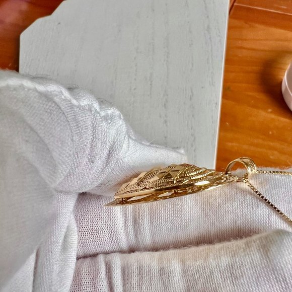 AURAFIN 14K Gold Heart Pendant Necklace, 14K Gold Chain, 14K UA Gold Heart - Picture 5 of 11